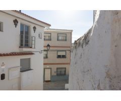 VENTA DE BONITA CASA EN ALBUÑUELAS