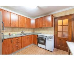 MAGNIFICA CASA CON ASCENSOR EN GUADIX