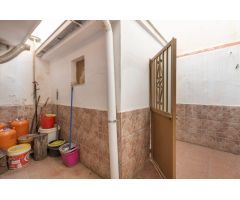 MAGNIFICA CASA CON ASCENSOR EN GUADIX