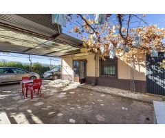 MAGNÍFICA FINCA EN GUADIX