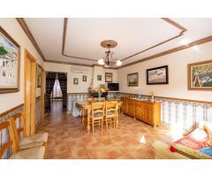 Casa 3 dormitorios en el bonito pueblo de Cacín