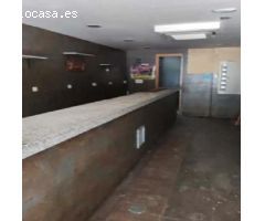 Local Comercial en Calle Puentelarra, Vallecas-Madrid