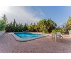 MAGNIFICO CHALET EN PEDANIA MATOLA