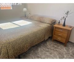 APARTAMENTO CON PLAZA DE GARAJE Y PISCINA