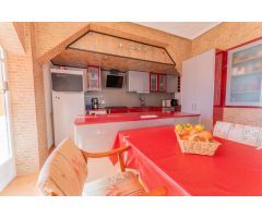 CHALET EN URBANIZACION LAS LOMAS