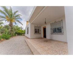 MAGNIFICO CHALET EN MATOLA