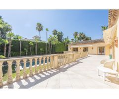 Villa de Lujo en Venta en Marbella, Málaga