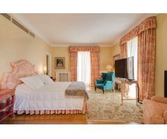 Villa de Lujo en Venta en Marbella, Málaga