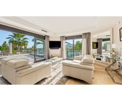 Villa de Lujo en Venta en Marbella, Málaga