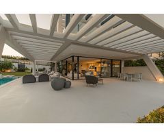 Villa de Lujo en Venta en Marbella, Málaga