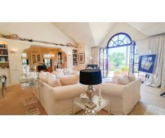 Villa de Lujo en Venta en Marbella, Málaga