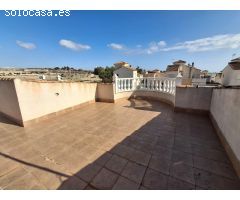 CHALET CON PISCINA, SOLÁRIUM Y GARAJE