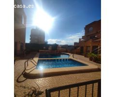 APARTAMENTO CON VISTAS DESPEJADAS Y PISCINA COMUNITARIA