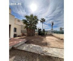 Adosado en Venta en Torrevieja, Alicante