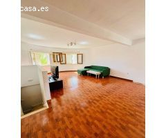CHALET EN EL CORAZÓN DE LOS BALCONES
