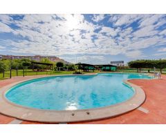 BUNGALOW PLANTA BAJA CON PISCINA Y LISTO PARA VIVIR