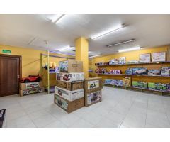 Local comercial en Pedro Antonio de Alarcón.