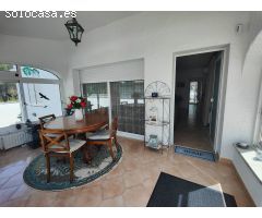 Chalet en Venta en lEscala, Girona