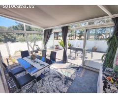 Chalet en Venta en lEscala, Girona