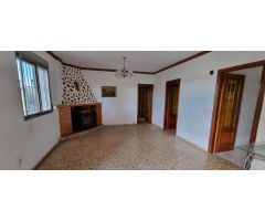 Chalet en Venta en Pedralba, Valencia