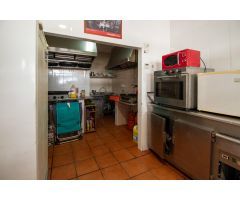 RESTAURANTE CON VIVIENDA EN FLORAZAR 2