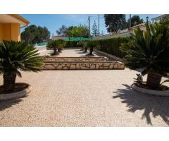 IMPRESIONANTE CHALET PARA ALQUILAR O VENDER