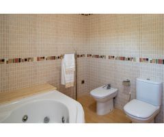 IMPRESIONANTE CHALET PARA ALQUILAR O VENDER