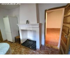 Gran casa histórica con mucho potencial...