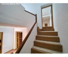 Gran casa histórica con mucho potencial...