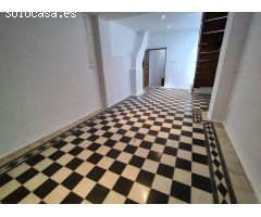 Gran casa histórica con mucho potencial...