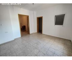 Gran casa histórica con mucho potencial...