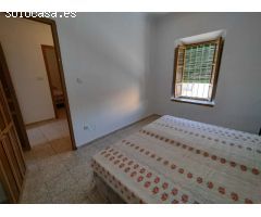 Gran casa histórica con mucho potencial...