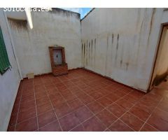 Gran casa histórica con mucho potencial...