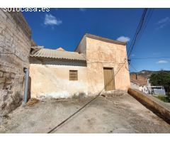 Gran casa histórica con mucho potencial...