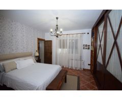 PRECIOSA CASA DE CAMPO CON MUCHO ENCANTO Y MUCHAS POSIBILIDADES...