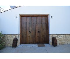 PRECIOSA CASA DE CAMPO CON MUCHO ENCANTO Y MUCHAS POSIBILIDADES...