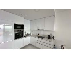 Apto nuevo en alquiler en SUNSET CLIFFS  en la planta 17