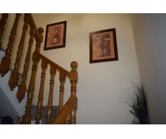Estupenda casa adosada con patio soleado y piscina privada