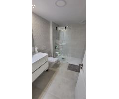 ¡Descubre el lujo y la exclusividad en este apartamento  espectacular   en Seascape, con vistas impr