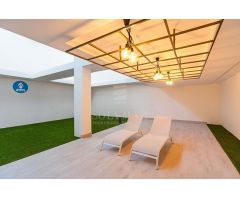 ¡Descubre el lujo y la exclusividad en este apartamento  espectacular   en Seascape, con vistas impr