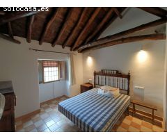Típico cortijo andaluz reformado con encanto, con psiciina y estupendas vistas
