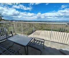 CHALET CON ESPECTACULARES VISTAS EN CUMBRES DE CALICANTO