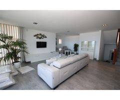 Chalet en Venta en San Eugenio Alto, Santa Cruz de Tenerife