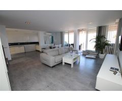 Chalet en Venta en San Eugenio Alto, Santa Cruz de Tenerife