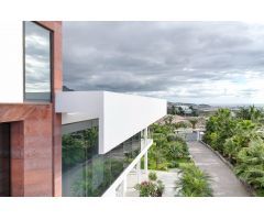 Villa de Lujo en Venta en La Caleta-Guardia, Santa Cruz de Tenerife