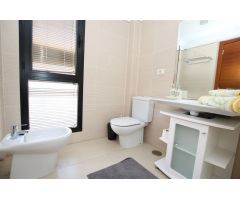 Chalet en Venta en San Eugenio Alto, Santa Cruz de Tenerife