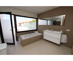 Villa de Lujo en Venta en Fañabé, Santa Cruz de Tenerife