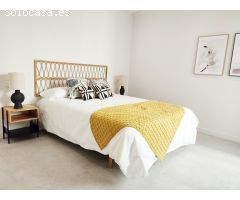 ESPECTACULAR VIVIENDA CON DOS TERRAZAS, GARAJE Y PISCINA COMUNITARIA !!