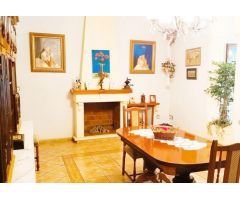 VENTA DE MAGNIFICA CASA DE DOS PLANTAS EN ONDARA !!