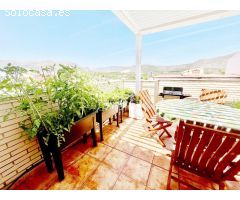 ENCANTADOR ÁTICO EN PEGO CON AMPLIA TERRAZA Y AIRE ACONDICIONADO !!